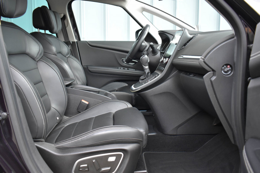 Renault Grand Scénic 1.3 TCe Initiale Paris | Trekhaak | Leder | Massage | Navi