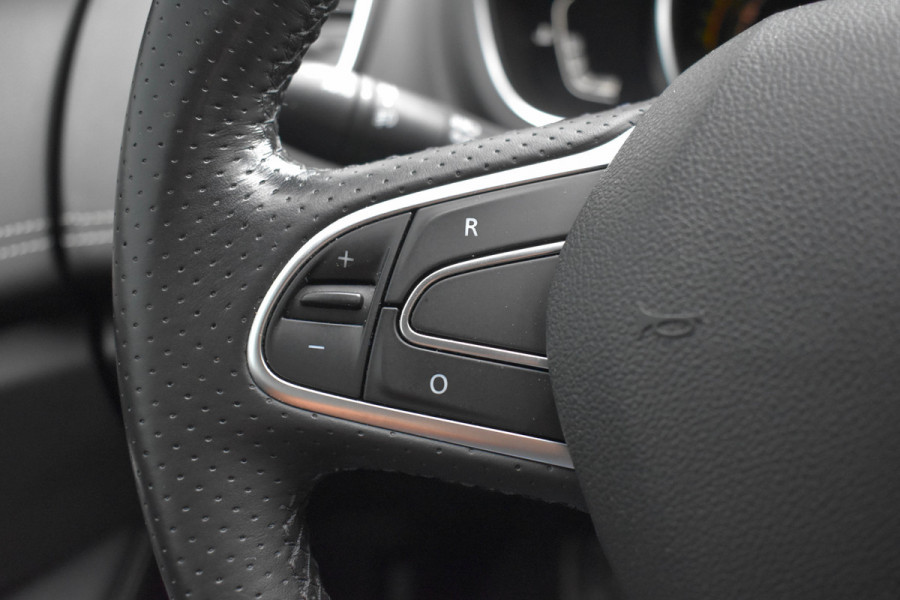 Renault Grand Scénic 1.3 TCe Initiale Paris | Trekhaak | Leder | Massage | Navi