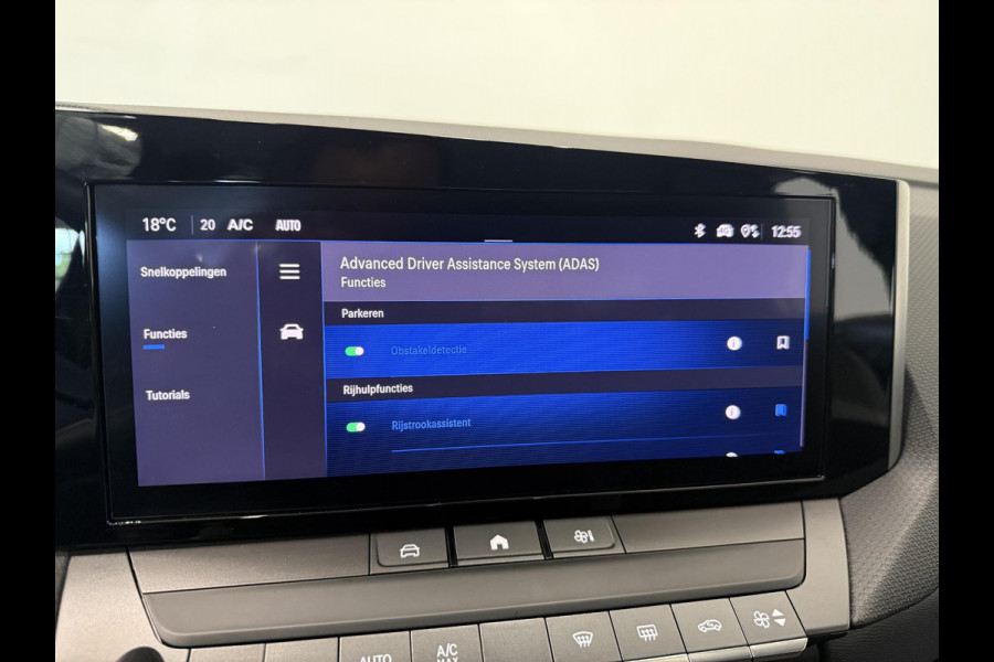 Opel Astra 1.2 Edition Navigatie Apple Carplay Android Auto Parkeersensoren Cruise Control Climate Control Lichtmetalen velgen