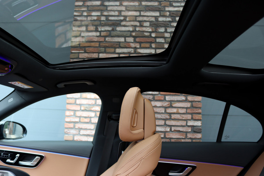 Mercedes-Benz E-Klasse 400 e 4MATIC AMG Line | Hyperscreen | Distronic+ | Massage | Stoelventilatie | HUD | 3D-Display | Verwarmd Stuurwiel | Burmester | Vlakkenverwarming | Digital Light |