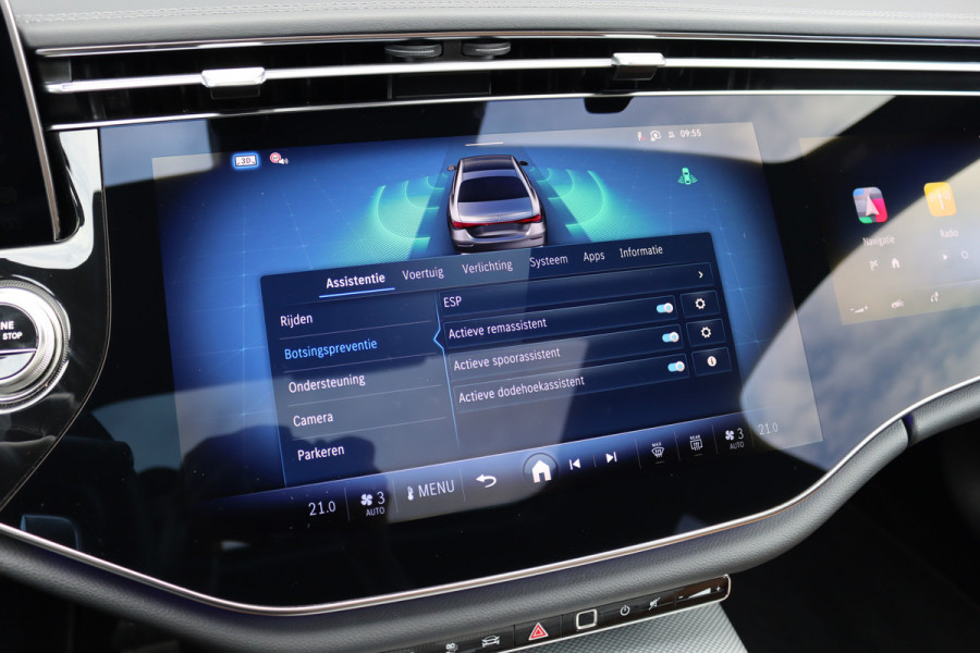 Mercedes-Benz E-Klasse 400 e 4MATIC AMG Line | Hyperscreen | Distronic+ | Massage | Stoelventilatie | HUD | 3D-Display | Verwarmd Stuurwiel | Burmester | Vlakkenverwarming | Digital Light |