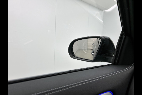 Mercedes-Benz GLA 250 e 140 Year Edition | Plus pakket | Nightpakket | Trekhaak | Panoramaschuifdak | 20” tien-dubbelspaaks AMG velgen | 	Warmtewerend, donkergetint glas |