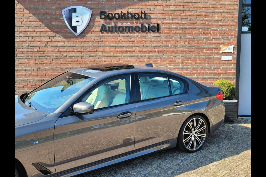 BMW 5 Serie 540i M-sport, Schuifdak, ACC, Trekhaak, VOL! (1e Eig. NL NAP) - Alvit Grau
