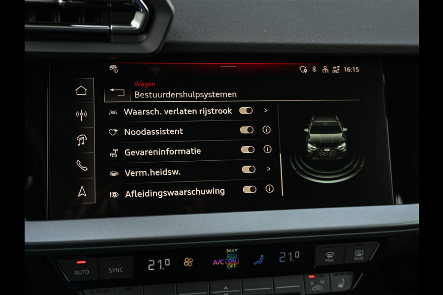 Audi A3 Sportback 45 TFSI e S edition Competition | Panoramadak | 5 jr Garantie | HUD | Sonos Sound | Camera | Ambiance interieur | Active Cruise | S-Seats + Memory | Stoelverwarming | Keyless |
