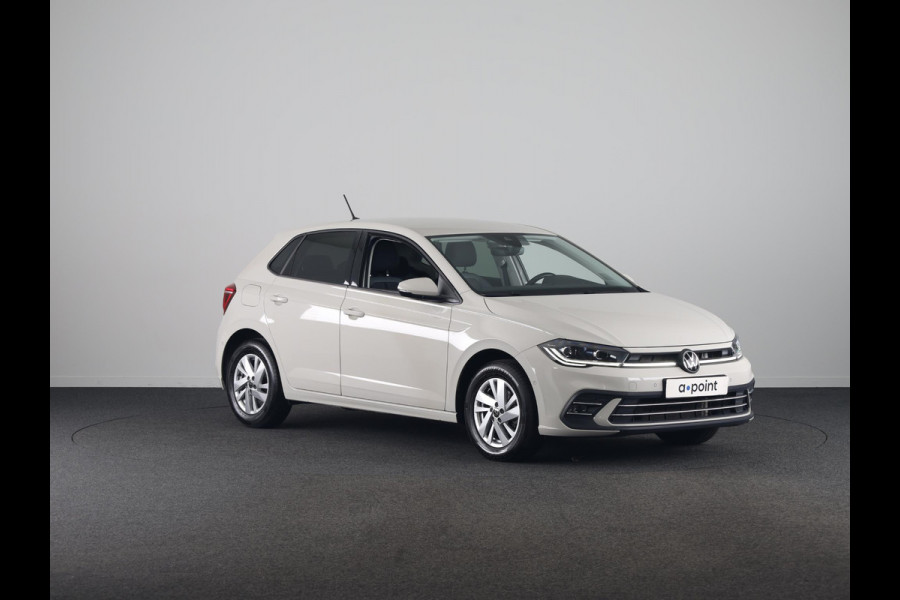 Volkswagen Polo 1.0 TSI Style 110PK DSG | PDC | Stoelverwarming | Apple carplay |