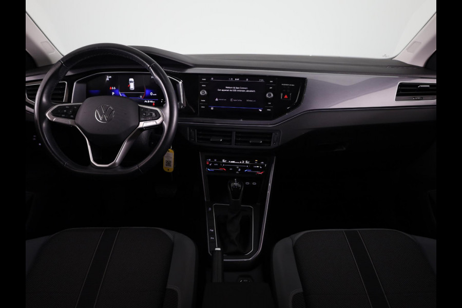 Volkswagen Polo 1.0 TSI Style 110PK DSG | PDC | Stoelverwarming | Apple carplay |