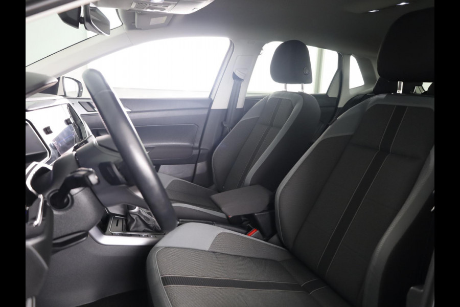 Volkswagen Polo 1.0 TSI Style 110PK DSG | PDC | Stoelverwarming | Apple carplay |
