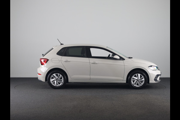 Volkswagen Polo 1.0 TSI Style 110PK DSG | PDC | Stoelverwarming | Apple carplay |