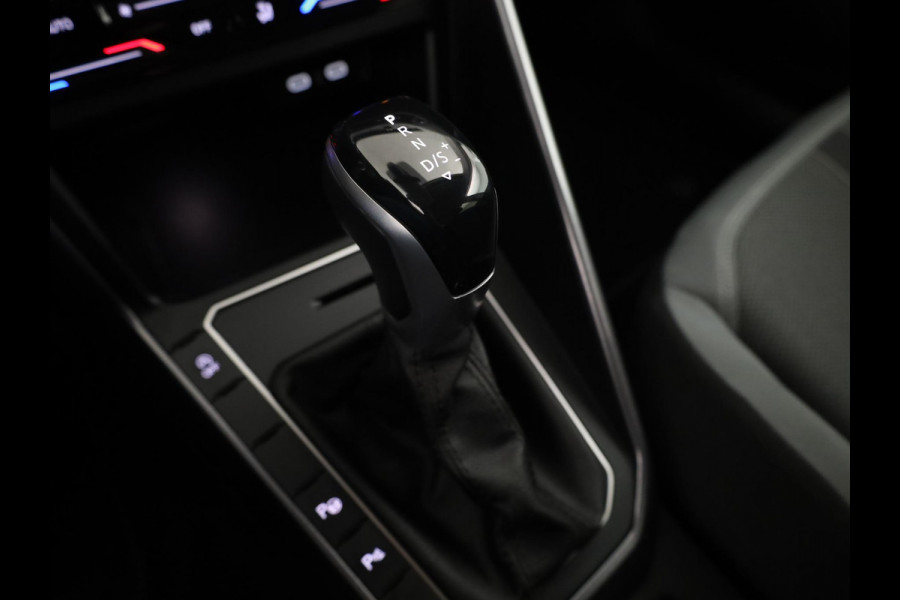 Volkswagen Polo 1.0 TSI Style 110PK DSG | PDC | Stoelverwarming | Apple carplay |