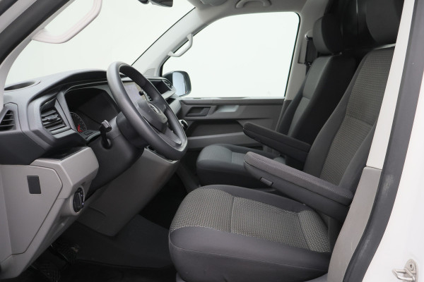 Volkswagen Transporter 2.0 TDI L2H1 28 Comfortline 2x schuifdeur, Trekhaak, Cruise, Navigatie, Airco, Apple CarPlay