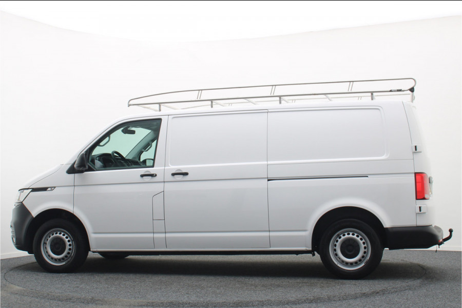 Volkswagen Transporter 2.0 TDI L2H1 28 Comfortline 2x schuifdeur, Trekhaak, Cruise, Navigatie, Airco, Apple CarPlay