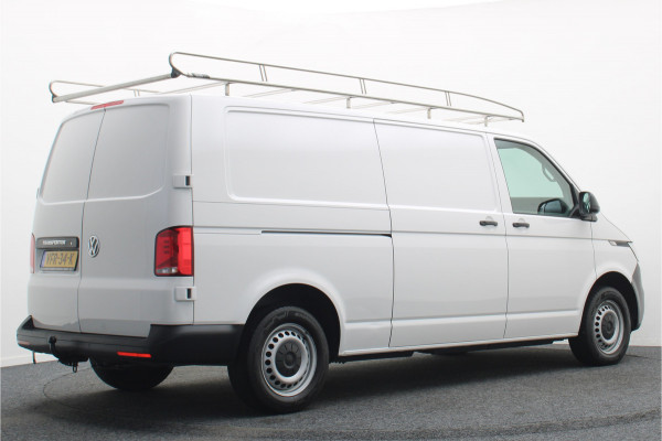 Volkswagen Transporter 2.0 TDI L2H1 28 Comfortline 2x schuifdeur, Trekhaak, Cruise, Navigatie, Airco, Apple CarPlay