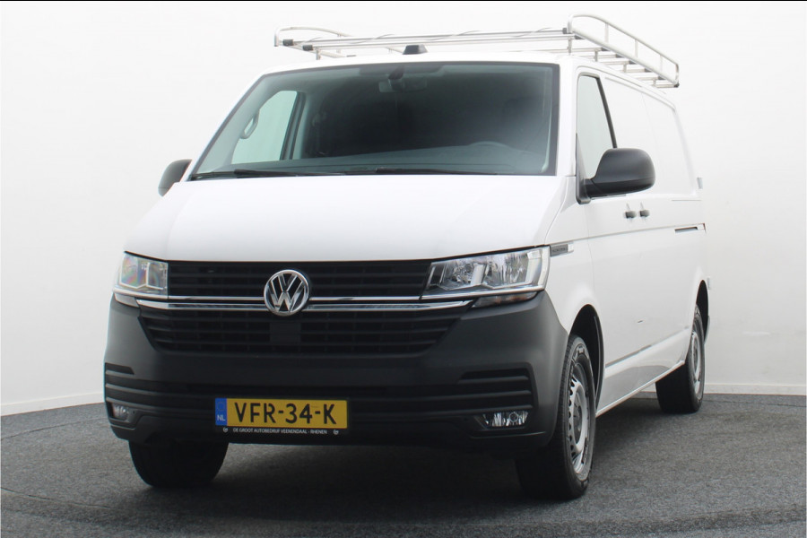 Volkswagen Transporter 2.0 TDI L2H1 28 Comfortline 2x schuifdeur, Trekhaak, Cruise, Navigatie, Airco, Apple CarPlay