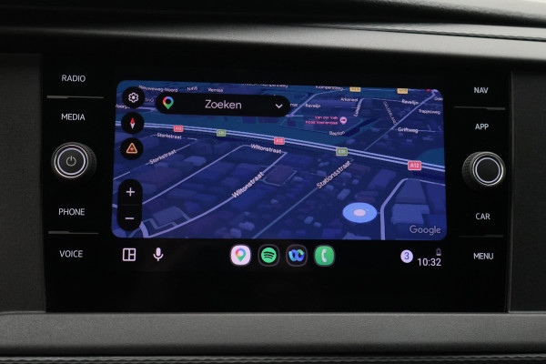 Volkswagen Transporter 2.0 TDI L2H1 28 Comfortline 2x schuifdeur, Trekhaak, Cruise, Navigatie, Airco, Apple CarPlay