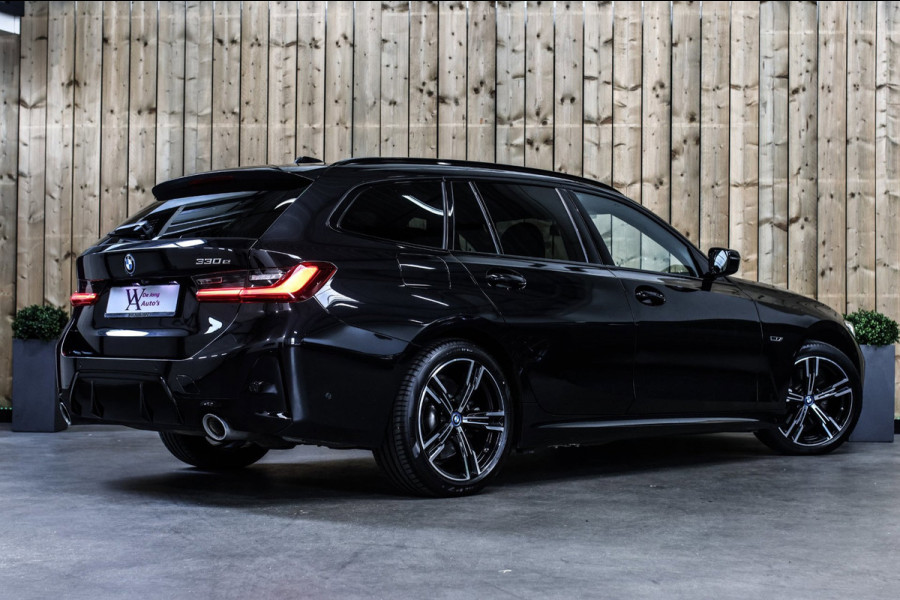 BMW 3 Serie Touring 330e M-Sport *Camera*Led*Stuurwielverwarming*