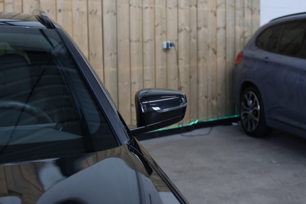 BMW 3 Serie Touring 330e M-Sport *Camera*Led*Stuurwielverwarming*