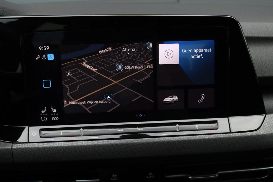Volkswagen Golf 1.4 eHybrid GTE | Adaptieve Cruise Control | Verwarmd Stuurwiel | Navigatie Discover Pro | Apple Carplay |  Stoelverwarming | Keyless Entry | Air Care |