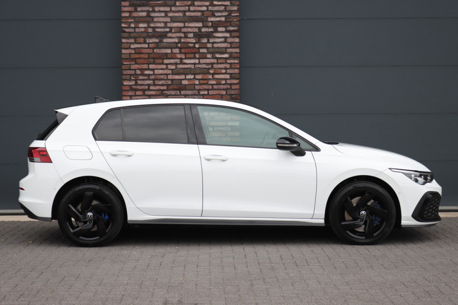 Volkswagen Golf 1.4 eHybrid GTE | Adaptieve Cruise Control | Verwarmd Stuurwiel | Navigatie Discover Pro | Apple Carplay |  Stoelverwarming | Keyless Entry | Air Care |