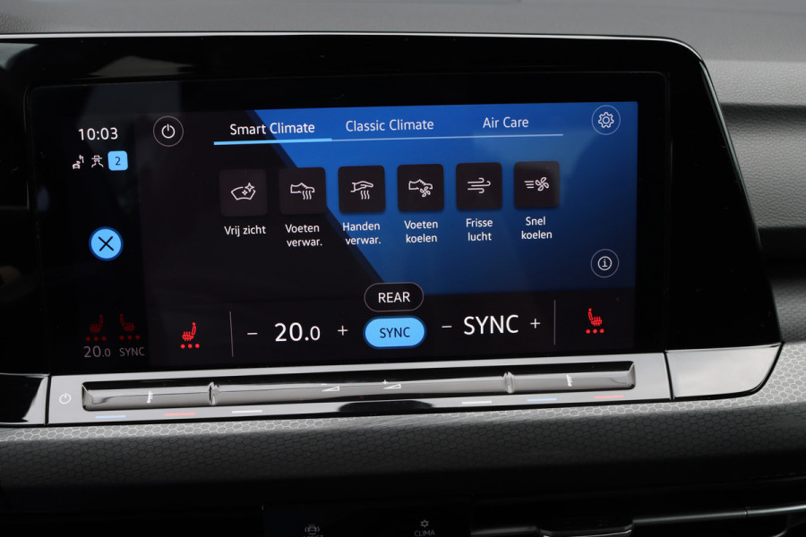 Volkswagen Golf 1.4 eHybrid GTE | Adaptieve Cruise Control | Verwarmd Stuurwiel | Navigatie Discover Pro | Apple Carplay |  Stoelverwarming | Keyless Entry | Air Care |