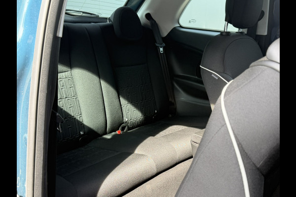 Fiat 500E Urban 42 kWh | Pack Style | Pack Comfort | Camera | Stoelverwarming | Cruise control | Lane Assist | Apple Carplay/Android Auto