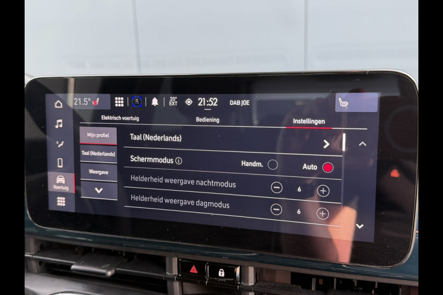 Fiat 500E Urban 42 kWh | Pack Style | Pack Comfort | Camera | Stoelverwarming | Cruise control | Lane Assist | Apple Carplay/Android Auto