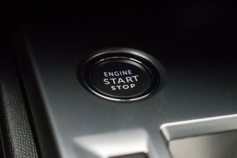 Peugeot 308 SW 1.2 PureTech Business Edition Automaat NL-auto [ Full LED I-Cockpit Carplay Parkeersensoren Navigatie Full Map ]