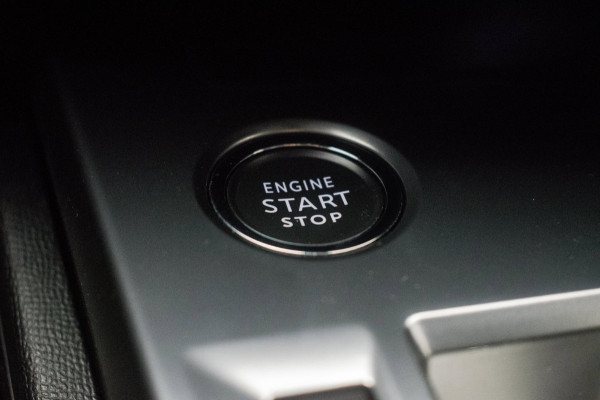 Peugeot 308 SW 1.2 PureTech Business Edition Automaat NL-auto [ Full LED I-Cockpit Carplay Parkeersensoren Navigatie Full Map ]