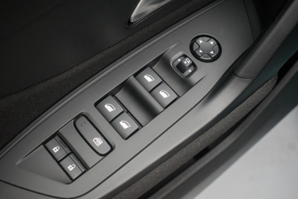 Peugeot 308 SW 1.2 PureTech Business Edition Automaat NL-auto [ Full LED I-Cockpit Carplay Parkeersensoren Navigatie Full Map ]