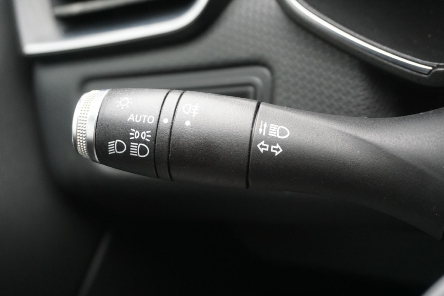 Renault Clio 1.0 TCe Intens/Half Leer/Sfeerverlichting/DigiDash