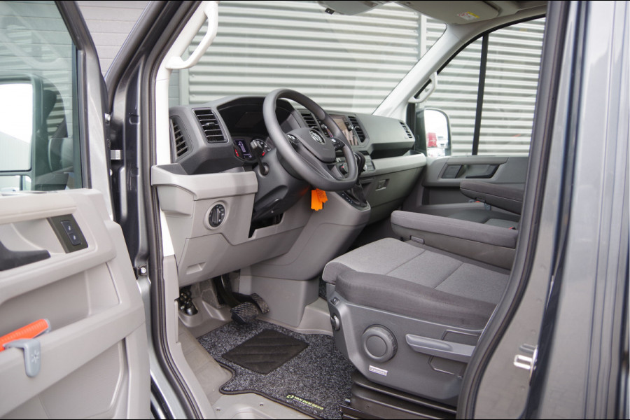Volkswagen Crafter 35 2.0 TDI L3H2(L2H1) 3-ZITS, 165PK AUT. LED, 3.5T TREKHAAK, ADAPT. CRUISE, CAMERA, NAVI, AIRCO, VOORRUIT VERWARMING, NL AUTO, N