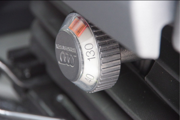 Volkswagen Crafter 35 2.0 TDI L3H2(L2H1) 3-ZITS, 165PK AUT. LED, 3.5T TREKHAAK, ADAPT. CRUISE, CAMERA, NAVI, AIRCO, VOORRUIT VERWARMING, NL AUTO, N