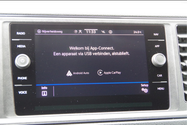 Volkswagen Crafter 35 2.0 TDI L3H2(L2H1) 3-ZITS, 165PK AUT. LED, 3.5T TREKHAAK, ADAPT. CRUISE, CAMERA, NAVI, AIRCO, VOORRUIT VERWARMING, NL AUTO, N