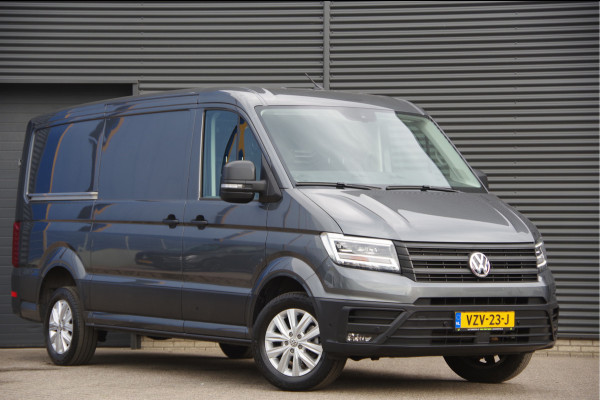 Volkswagen Crafter 35 2.0 TDI L3H2(L2H1) 3-ZITS, 165PK AUT. LED, 3.5T TREKHAAK, ADAPT. CRUISE, CAMERA, NAVI, AIRCO, VOORRUIT VERWARMING, NL AUTO, N