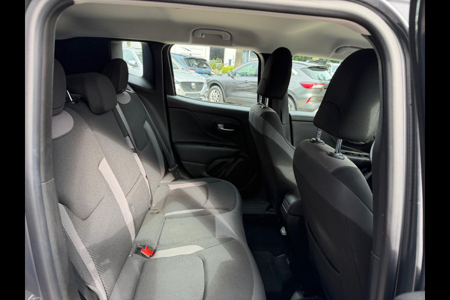 Jeep Renegade 4xe 190 Plug-in Hybrid Electric Limited Camera Winter Pakket Dode hoekdetectie Navigatie 17 inch velgen