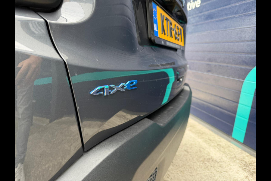 Jeep Renegade 4xe 190 Plug-in Hybrid Electric Limited Camera Winter Pakket Dode hoekdetectie Navigatie 17 inch velgen