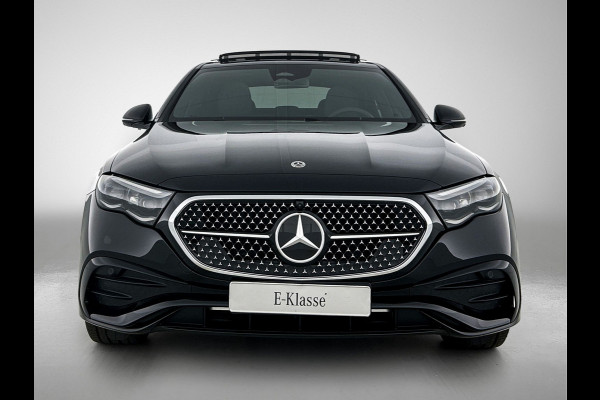 Mercedes-Benz E-Klasse 300 e Business Solution AMG | Premium pakket | Winterpakket | Nightpakket | Leder pakket | USB–pakket Plus | Trekhaak | Panoramaschuifdak | 360° camera | Burmester® 4D surround sound | GUARD 360° | 20-inch multispaaks AMG velgen |