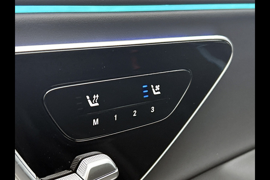 Mercedes-Benz E-Klasse 300 e Business Solution AMG | Premium pakket | Winterpakket | Nightpakket | Leder pakket | USB–pakket Plus | Trekhaak | Panoramaschuifdak | 360° camera | Burmester® 4D surround sound | GUARD 360° | 20-inch multispaaks AMG velgen |