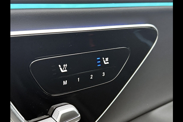 Mercedes-Benz E-Klasse 300 e Business Solution AMG | Premium pakket | Winterpakket | Nightpakket | Leder pakket | USB–pakket Plus | Trekhaak | Panoramaschuifdak | 360° camera | Burmester® 4D surround sound | GUARD 360° | 20-inch multispaaks AMG velgen |