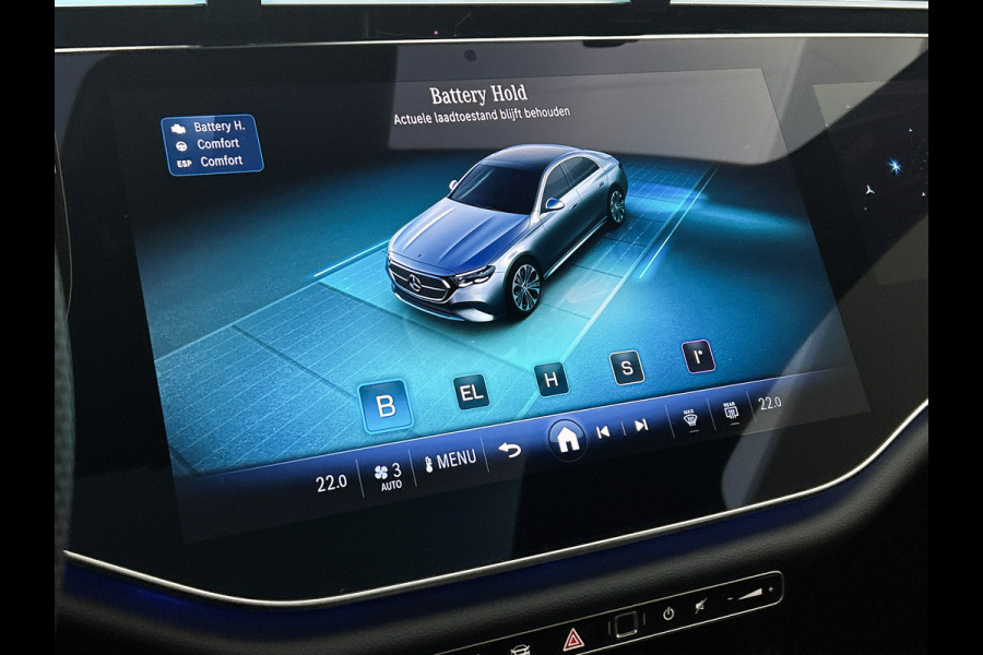 Mercedes-Benz E-Klasse 300 e Business Solution AMG | Premium pakket | Winterpakket | Nightpakket | Leder pakket | USB–pakket Plus | Trekhaak | Panoramaschuifdak | 360° camera | Burmester® 4D surround sound | GUARD 360° | 20-inch multispaaks AMG velgen |