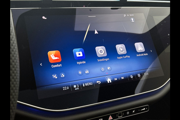Mercedes-Benz E-Klasse 300 e Business Solution AMG | Premium pakket | Winterpakket | Nightpakket | Leder pakket | USB–pakket Plus | Trekhaak | Panoramaschuifdak | 360° camera | Burmester® 4D surround sound | GUARD 360° | 20-inch multispaaks AMG velgen |