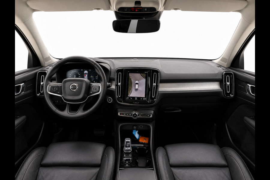 Volvo XC40 1.5 T4 Plug-in hybrid | Pano | Trekhaak | Leer | 360 Camera | Harman Kardon | Stuurwiel + achterbank verwarmd