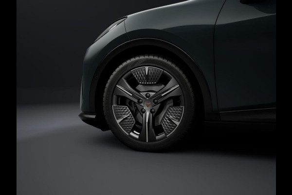 CUPRA Raval Performance 56 kWh 211PK | 360 Camera | Elektrisch Verstelbare Stoelen | Verwarmbaar Stuurwiel & stoelen | Adaptieve Cruise Control | Keyless Entry |