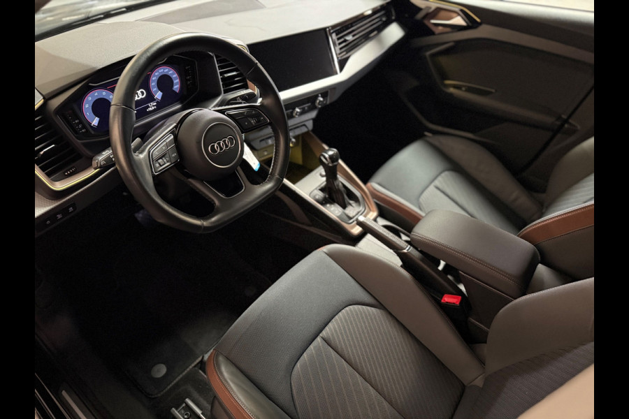 Audi A1 Sportback 35 TFSI Pro Line S | Camera | Stoelverwarming | Carplay | Led | Parkeersensoren | S Line