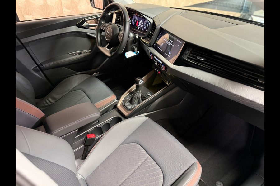 Audi A1 Sportback 35 TFSI Pro Line S | Camera | Stoelverwarming | Carplay | Led | Parkeersensoren | S Line