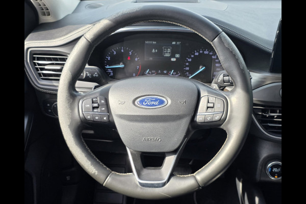 Ford Focus 1.5 EcoBoost Vignale | PANO | LEDER | TREKHAAK | HEAD UP