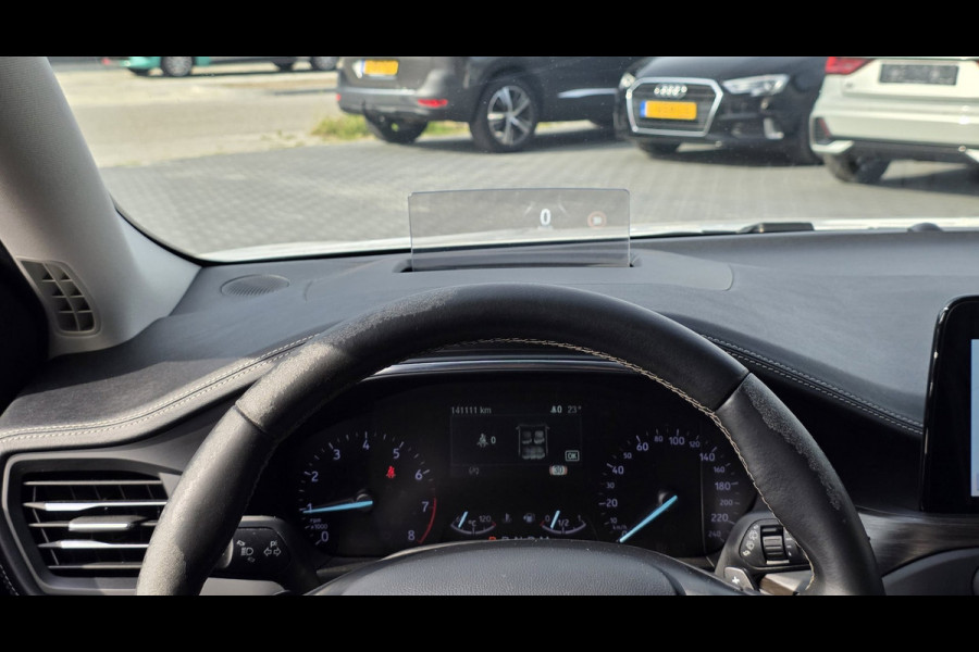 Ford Focus 1.5 EcoBoost Vignale | PANO | LEDER | TREKHAAK | HEAD UP