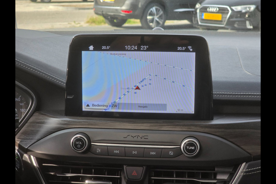 Ford Focus 1.5 EcoBoost Vignale | PANO | LEDER | TREKHAAK | HEAD UP
