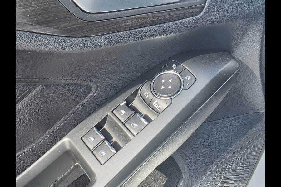 Ford Focus 1.5 EcoBoost Vignale | PANO | LEDER | TREKHAAK | HEAD UP