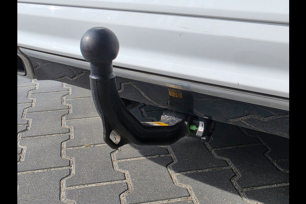 Ford Focus 1.5 EcoBoost Vignale | PANO | LEDER | TREKHAAK | HEAD UP