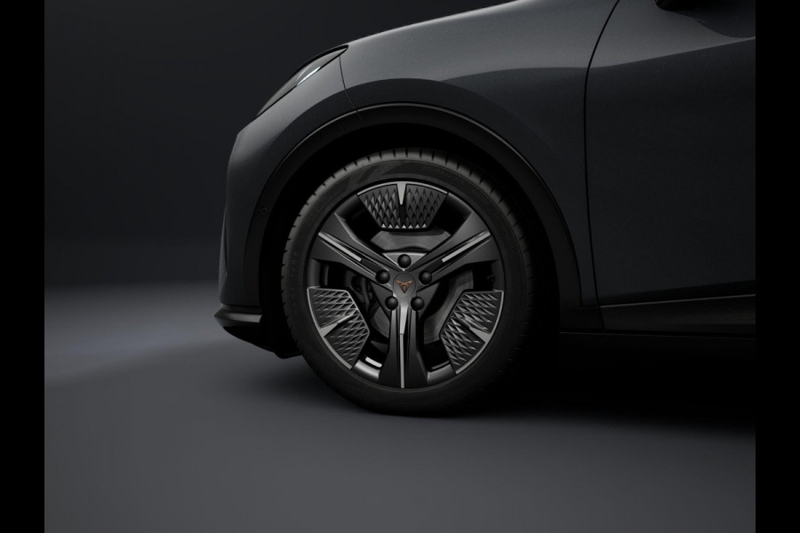 CUPRA Raval Performance 56 kWh 211PK | 360 Camera | Elektrisch Verstelbare Stoelen | Verwarmbaar Stuurwiel & stoelen | Adaptieve Cruise Control | Keyless Entry |
